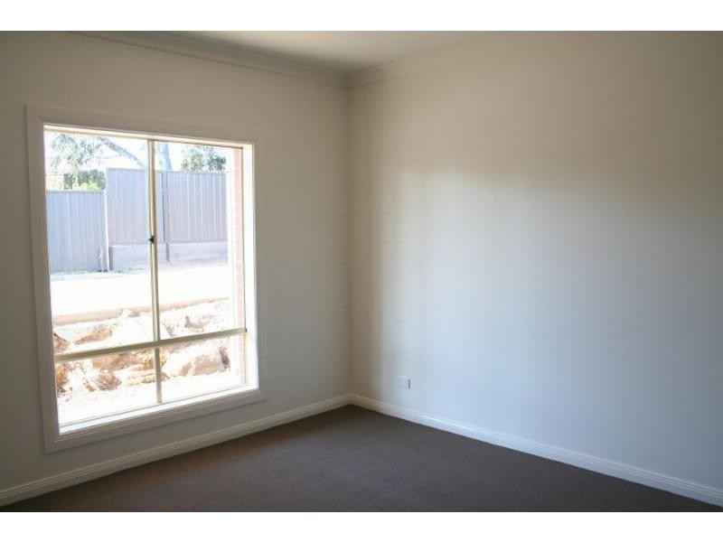 Unit 4/35 Wild Street, Williamstown SA 5351