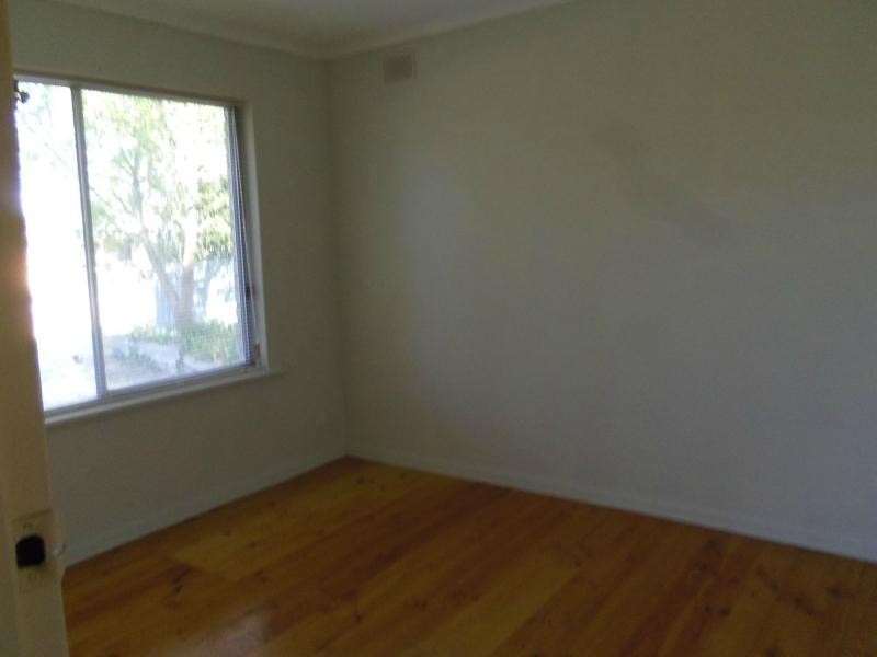 5 Dunne Crescent, Salisbury East SA 5109