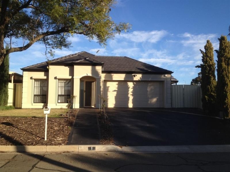 1 Erin Court, Gulfview Heights SA 5096