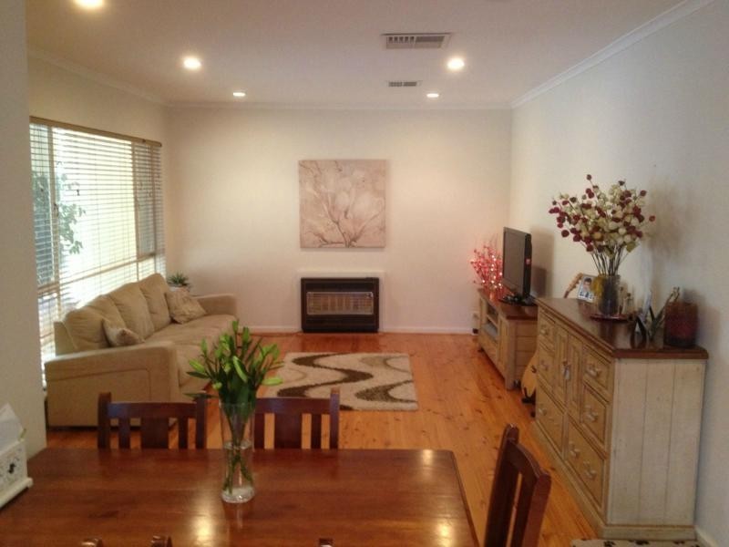 3 Leabrook Drive, Para Hills SA 5096