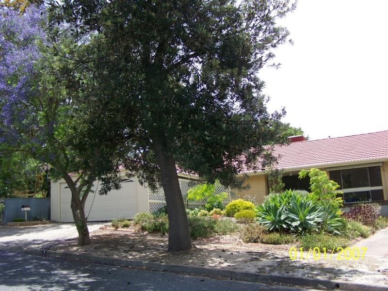 1 Derwent Crescent, Banksia Park SA 5091