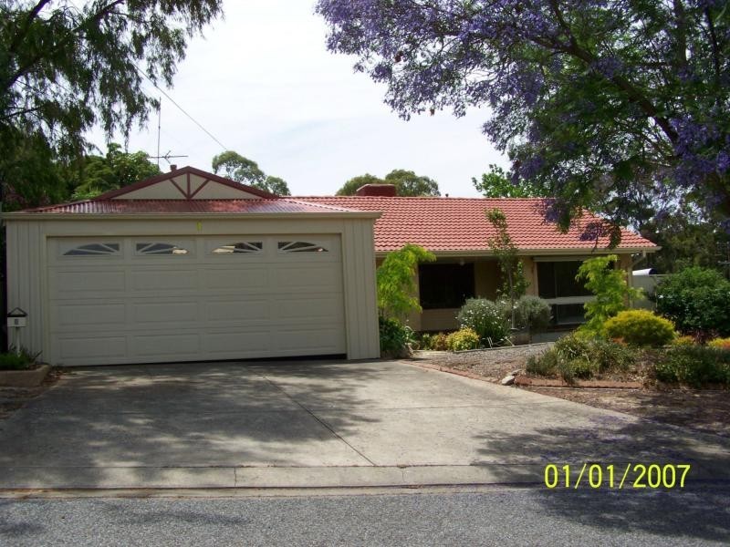 1 Derwent Crescent, Banksia Park SA 5091