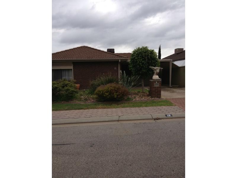 18 Garfield Crescent, Paralowie SA 5108