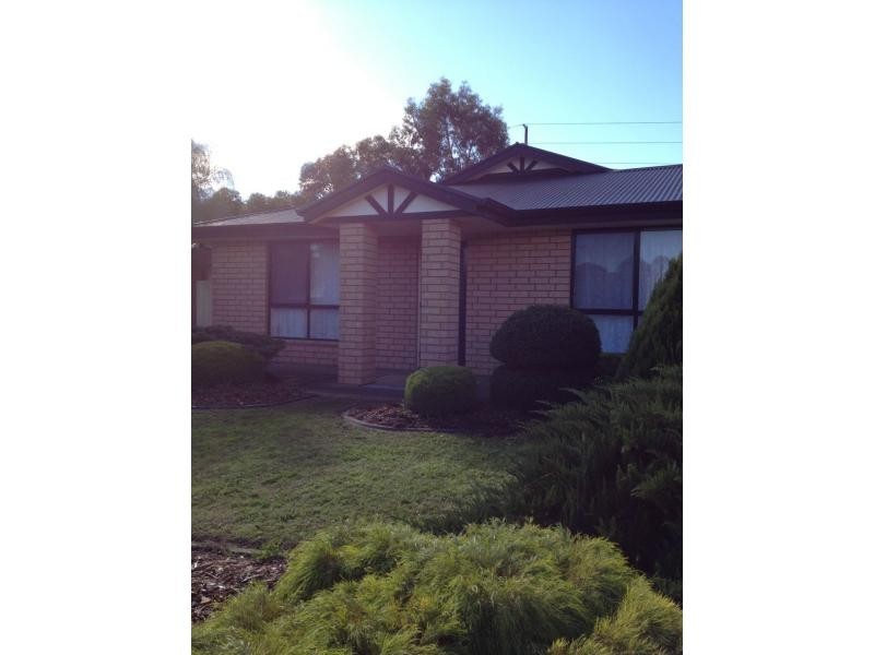 33 Carabeen Crescent, Andrews Farm SA 5114