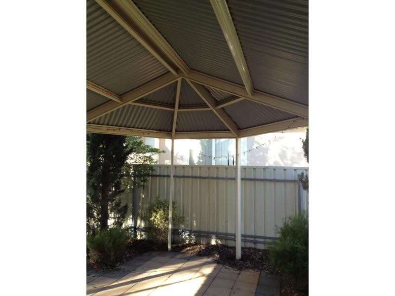 33 Carabeen Crescent, Andrews Farm SA 5114