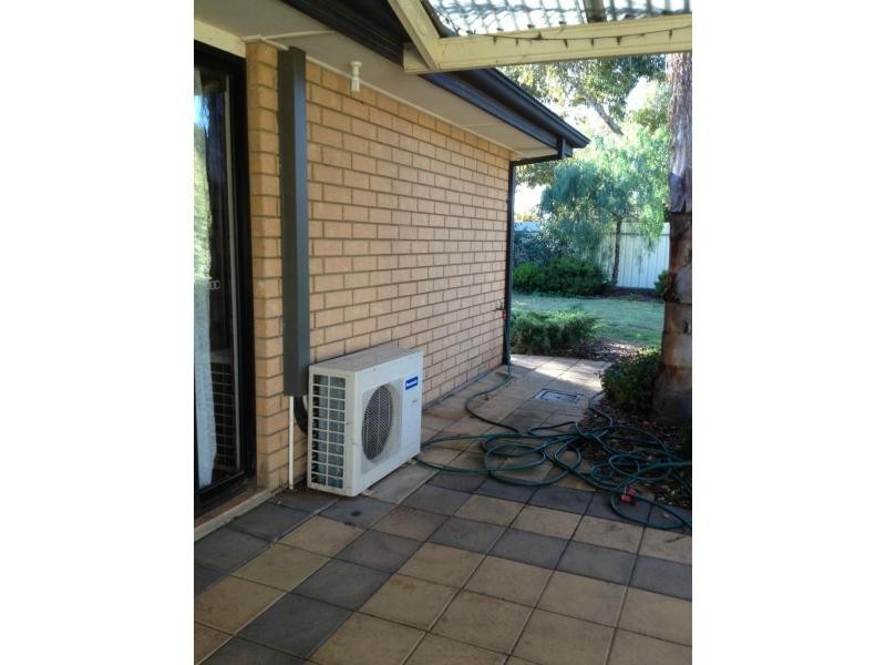 33 Carabeen Crescent, Andrews Farm SA 5114