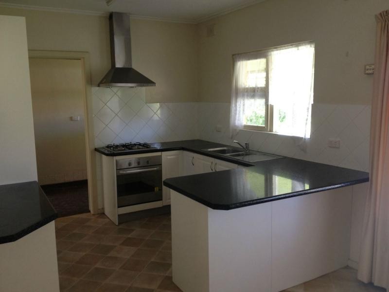 Para Hills West SA 5096