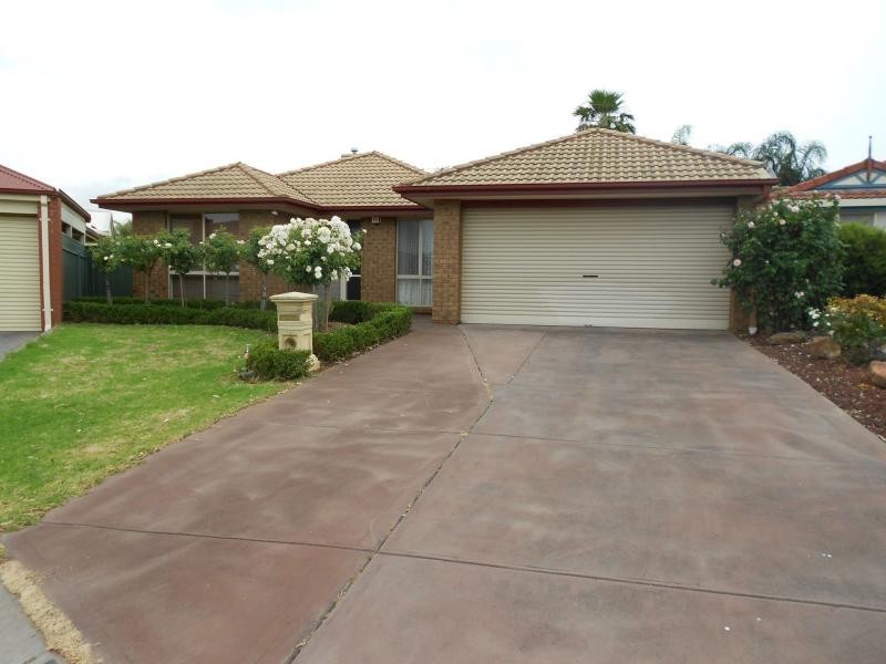 12 Holmeswood Court, Para Hills West SA 5096