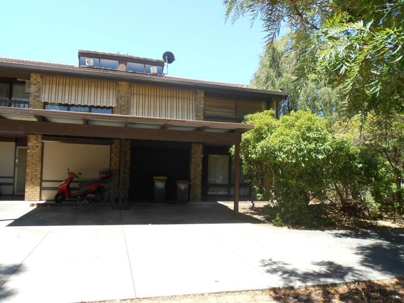 1/120 Smart Road, Modbury SA 5092