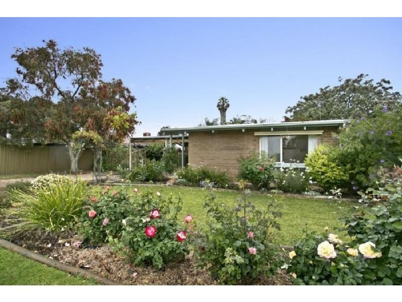 4 Goldwyn Avenue, Salisbury Downs SA 5108