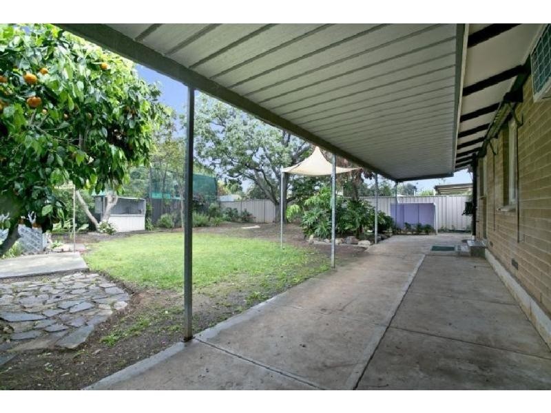 4 Goldwyn Avenue, Salisbury Downs SA 5108