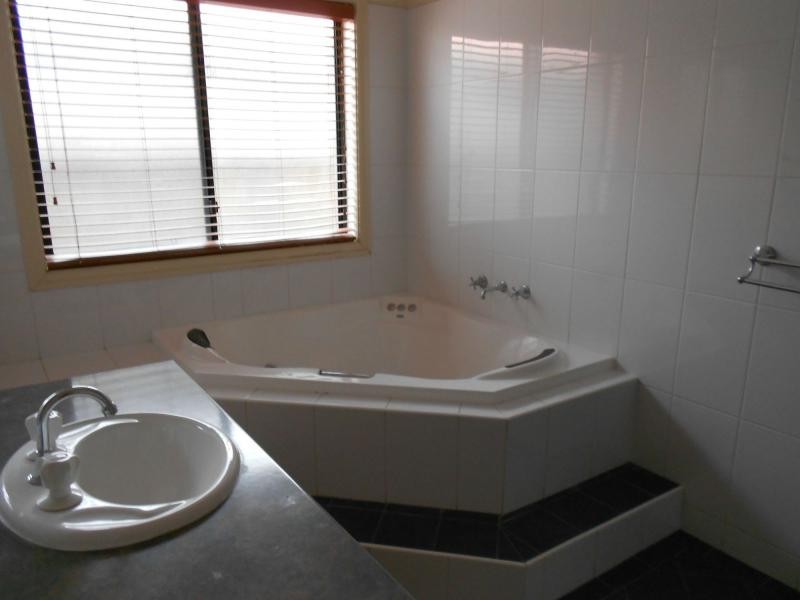 21 McNicoll Road, Paralowie SA 5108