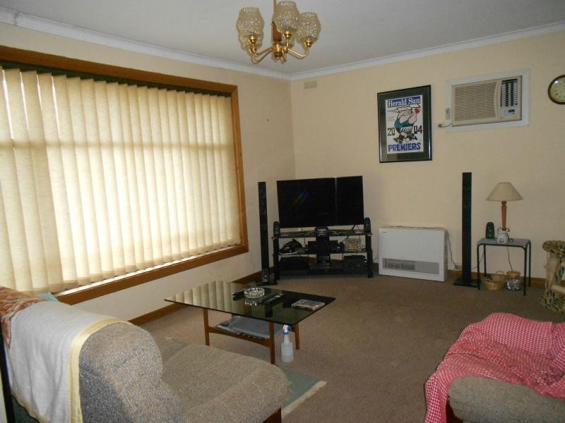 37 Somerset Avenue, Redwood Park SA 5097