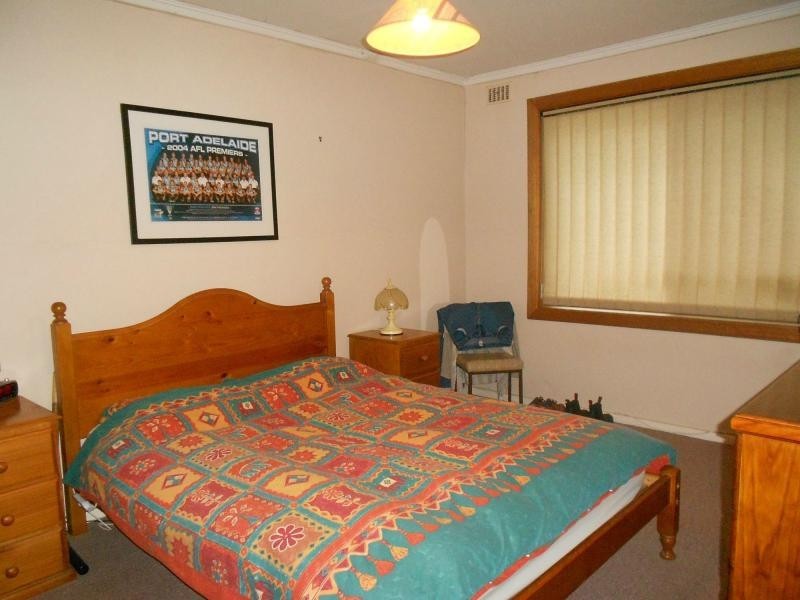 37 Somerset Avenue, Redwood Park SA 5097