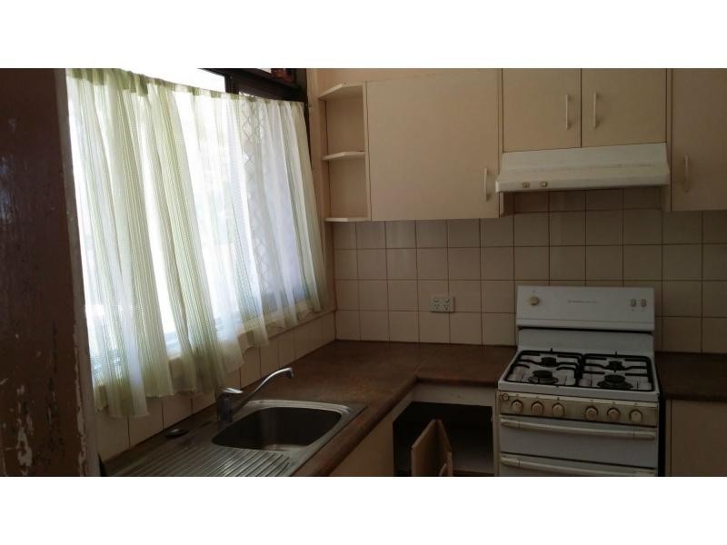 8 Loral Street, Para Hills SA 5096