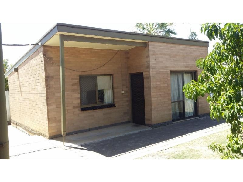 8 Loral Street, Para Hills SA 5096