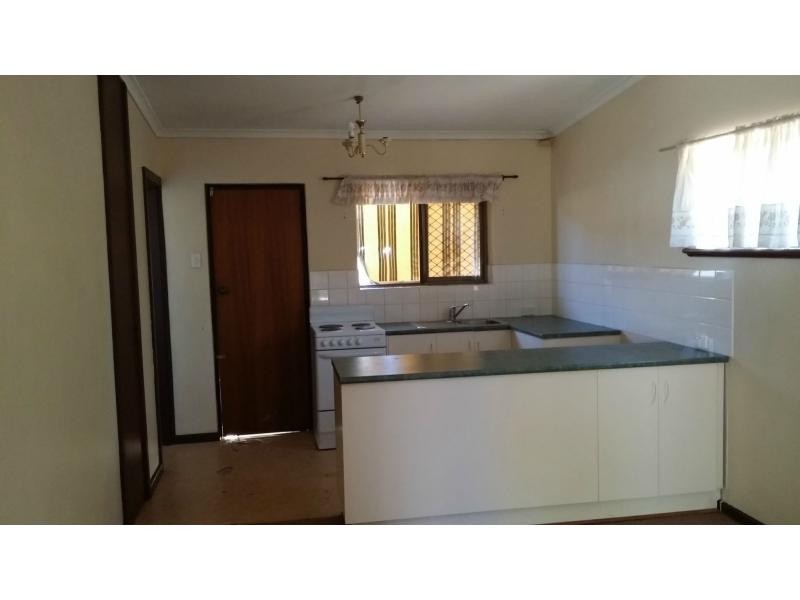 8 Loral Street, Para Hills SA 5096