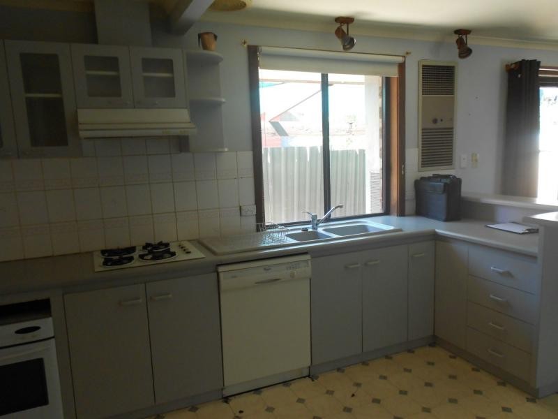 30 Lokan Avenue, Redwood Park SA 5097