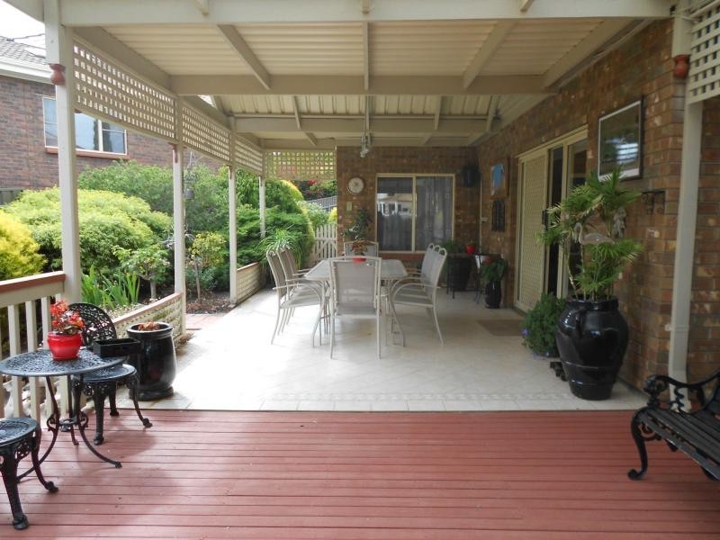 13 Borodino Court, Greenwith SA 5125