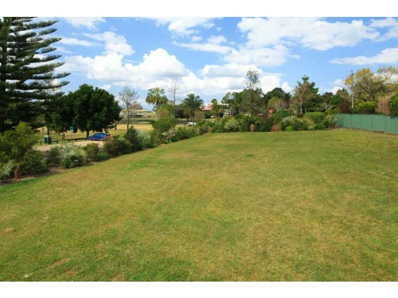 8 Shay Lane, Mapleton QLD 4560