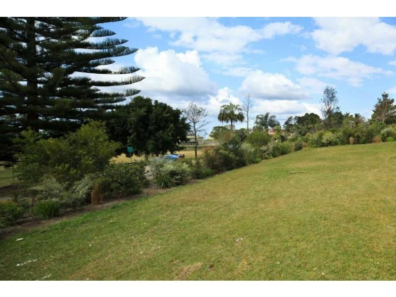 8 Shay Lane, Mapleton QLD 4560