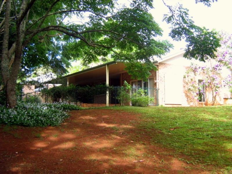 Mapleton QLD 4560