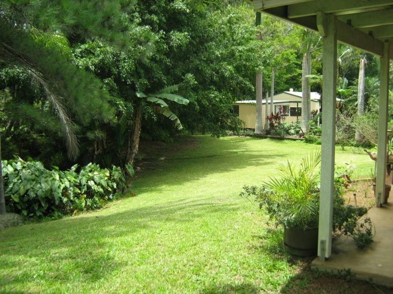 Mapleton QLD 4560
