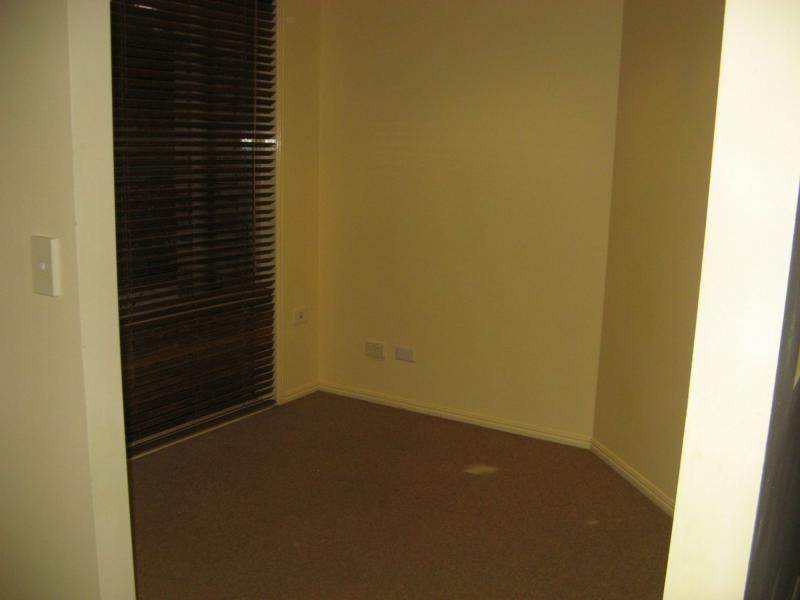 Dulong QLD 4560