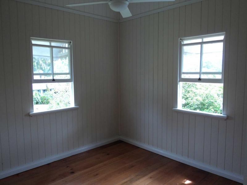 6 Vernon Street, Nambour QLD 4560