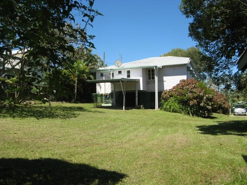 6 Vernon Street, Nambour QLD 4560