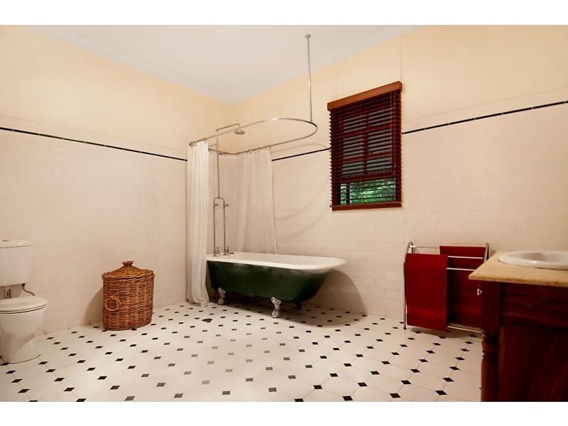 24 Cynthia Hunt Drive, Flaxton QLD 4560