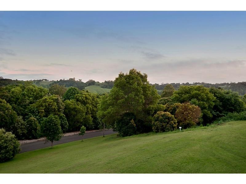 24 Cynthia Hunt Drive, Flaxton QLD 4560