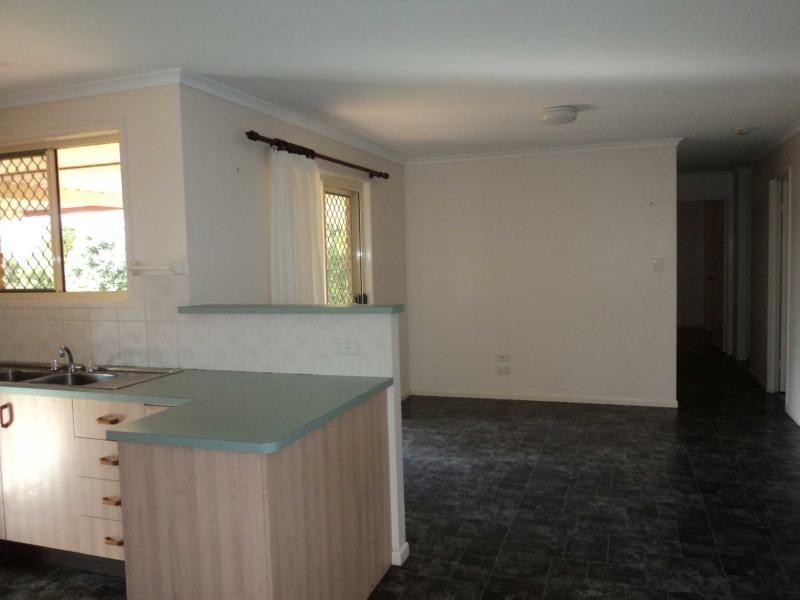Mapleton QLD 4560