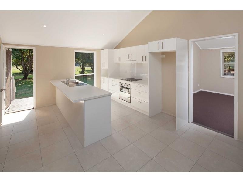 296 Flaxton Drive, Flaxton QLD 4560