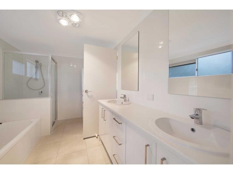 296 Flaxton Drive, Flaxton QLD 4560
