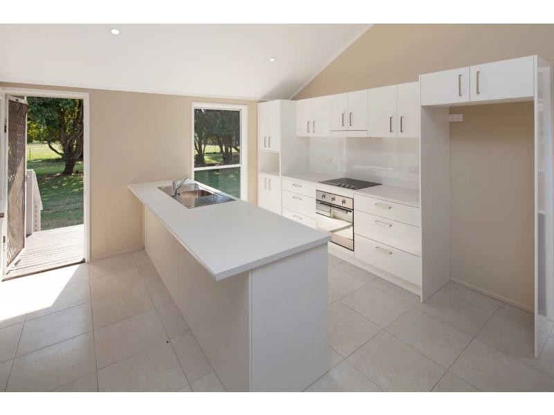 296 Flaxton Drive, Flaxton QLD 4560