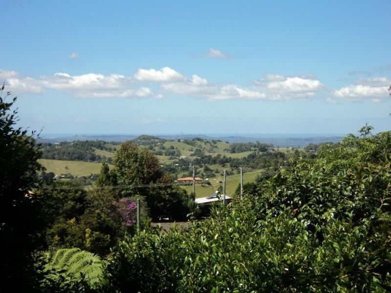 17 Deodar Court, Mapleton QLD 4560