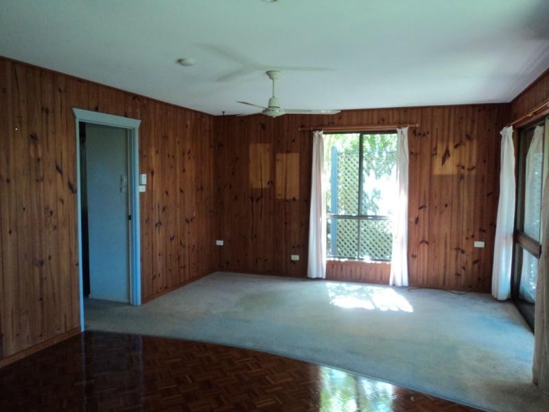 17 Deodar Court, Mapleton QLD 4560