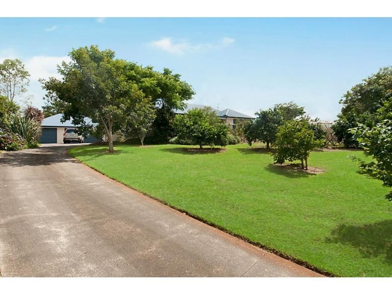8 Lansdowne Rise, Maleny QLD 4552