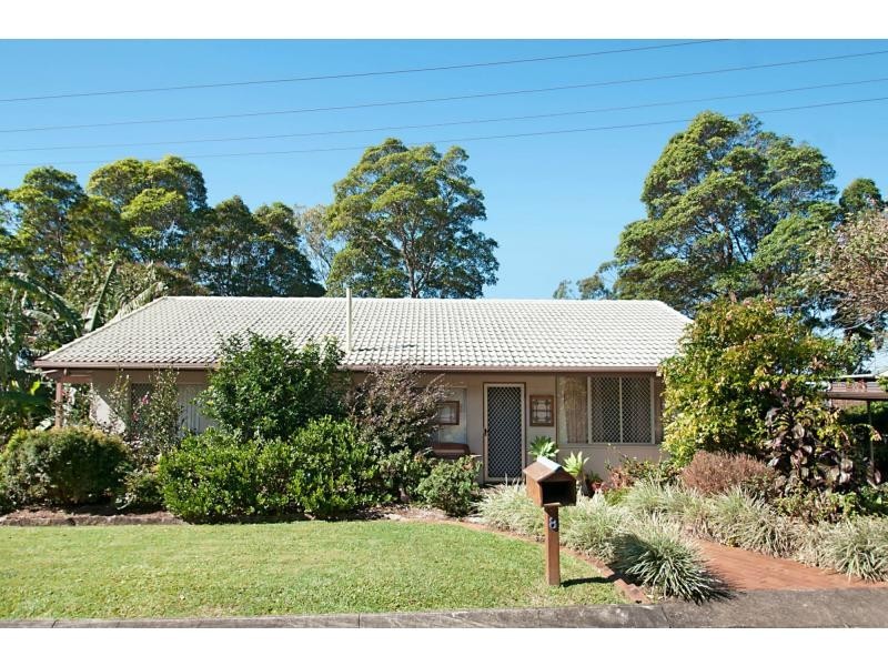 8 Boongala Avenue, Montville QLD 4560