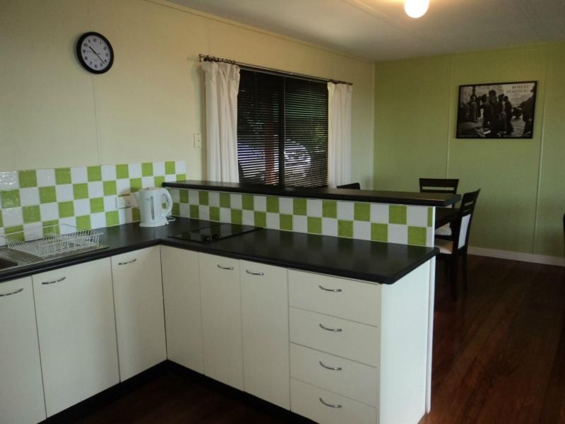 18 Maple Avenue, Mapleton QLD 4560