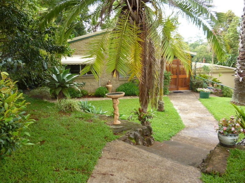 10 Wilga Court, Mapleton QLD 4560