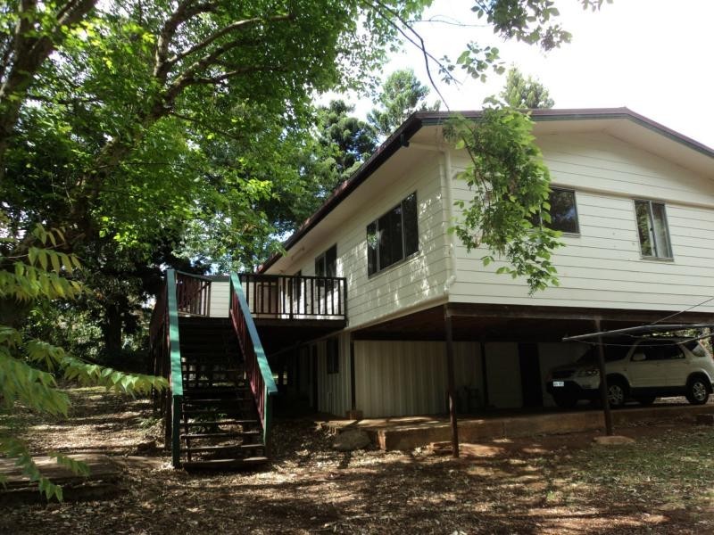 132 Flaxton Drive, Mapleton QLD 4560