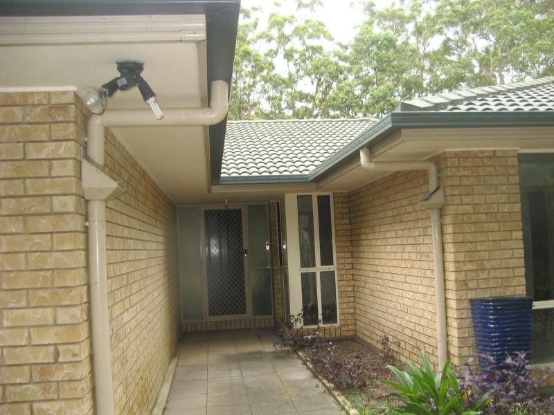 Dulong QLD 4560