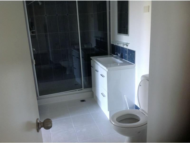 Hunchy QLD 4555