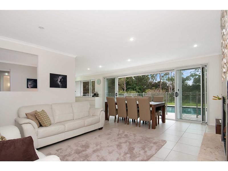 15 Alice Dixon Drive, Flaxton QLD 4560