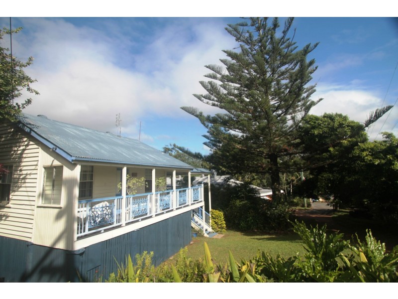 1 Western Avenue, Montville QLD 4560