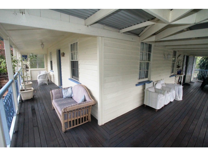 1 Western Avenue, Montville QLD 4560