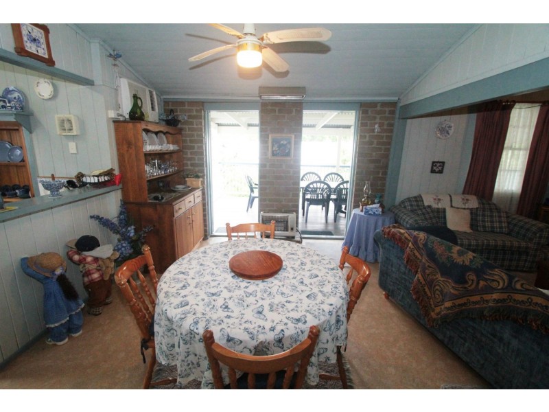 1 Western Avenue, Montville QLD 4560