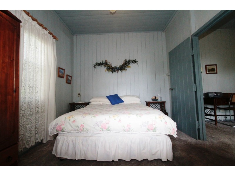 1 Western Avenue, Montville QLD 4560